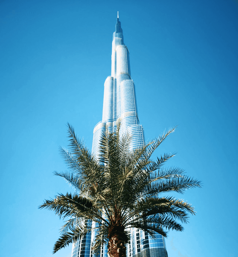A very high sky scraper